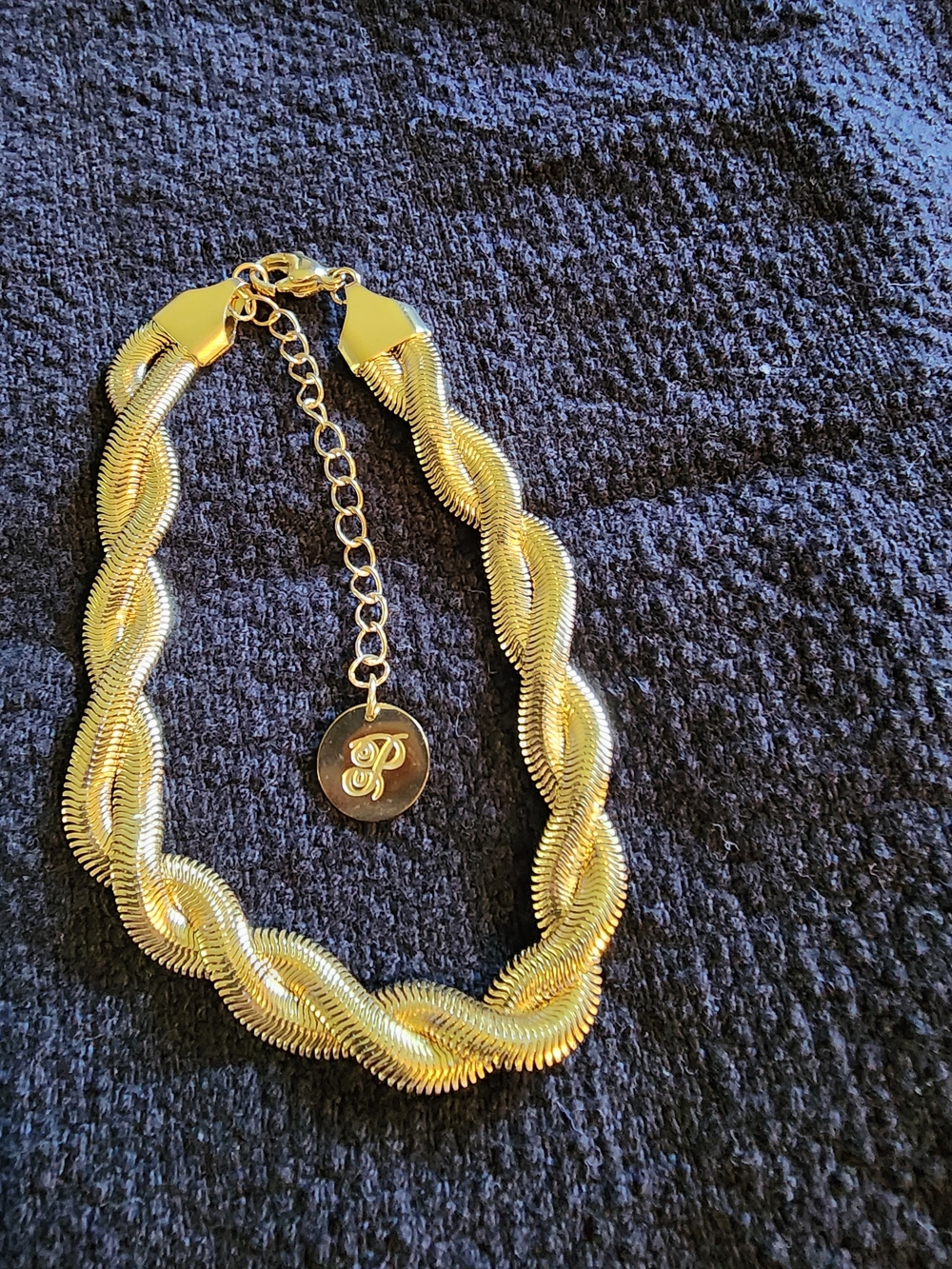 Plunder Cara Necklace and Bracelet Set - Picture 7 of 8